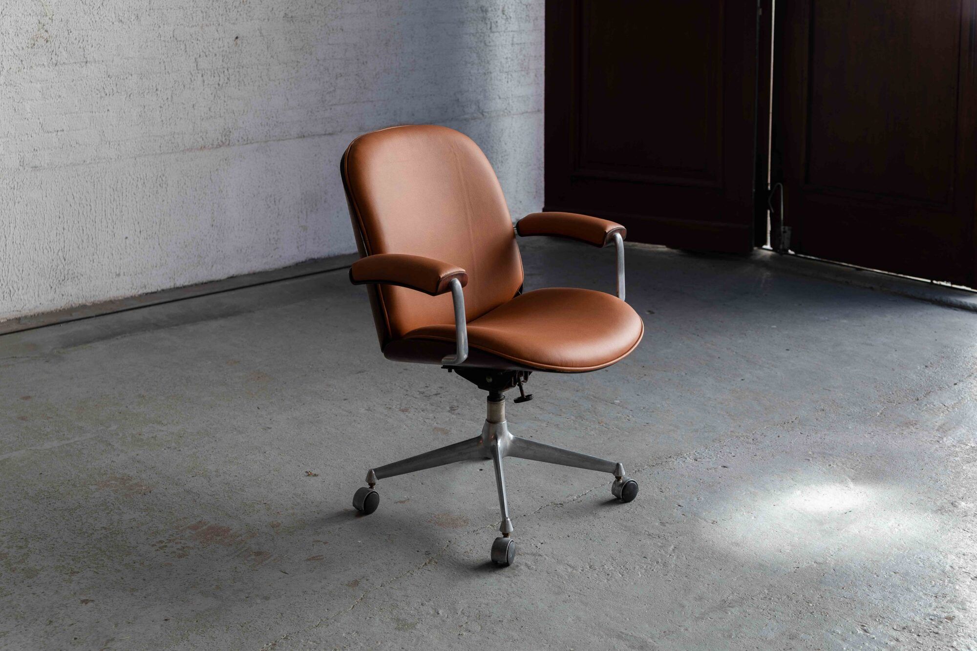 Executive desk chair by Ico Parisi