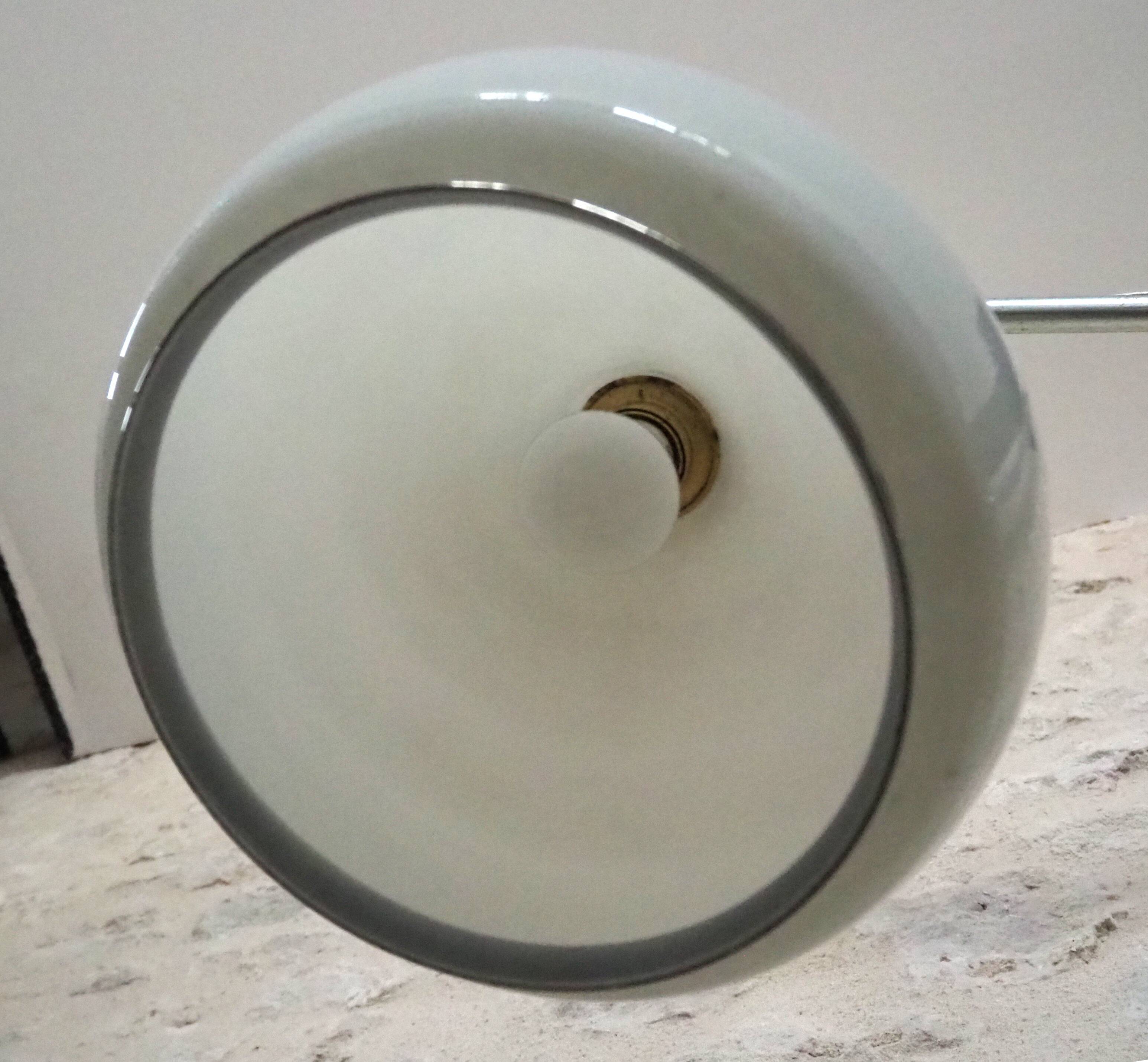 Suspension in white opaline – silver-edged from the 1970s.