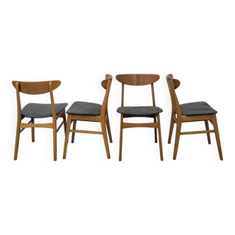 Suite de 4 chaises vintage Farstrup 210