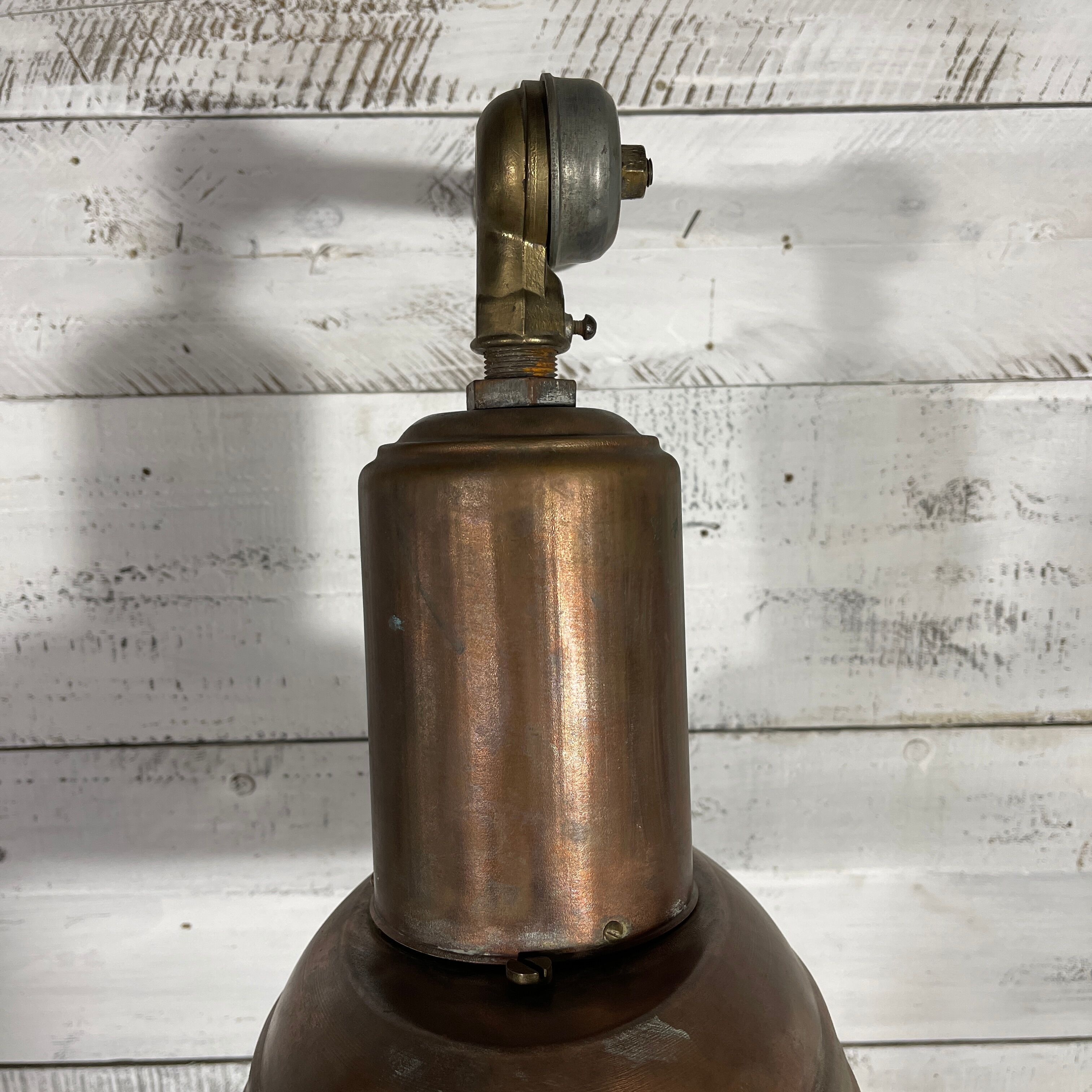 Wall lamp in copper and brass
