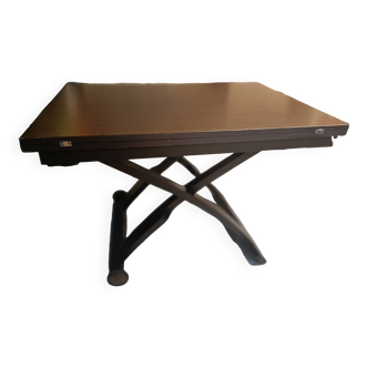 Extendable table