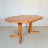 Table de salle à manger ovale extensible en pin de style danois
