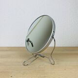 Double-sided round barber mirror, magnifying