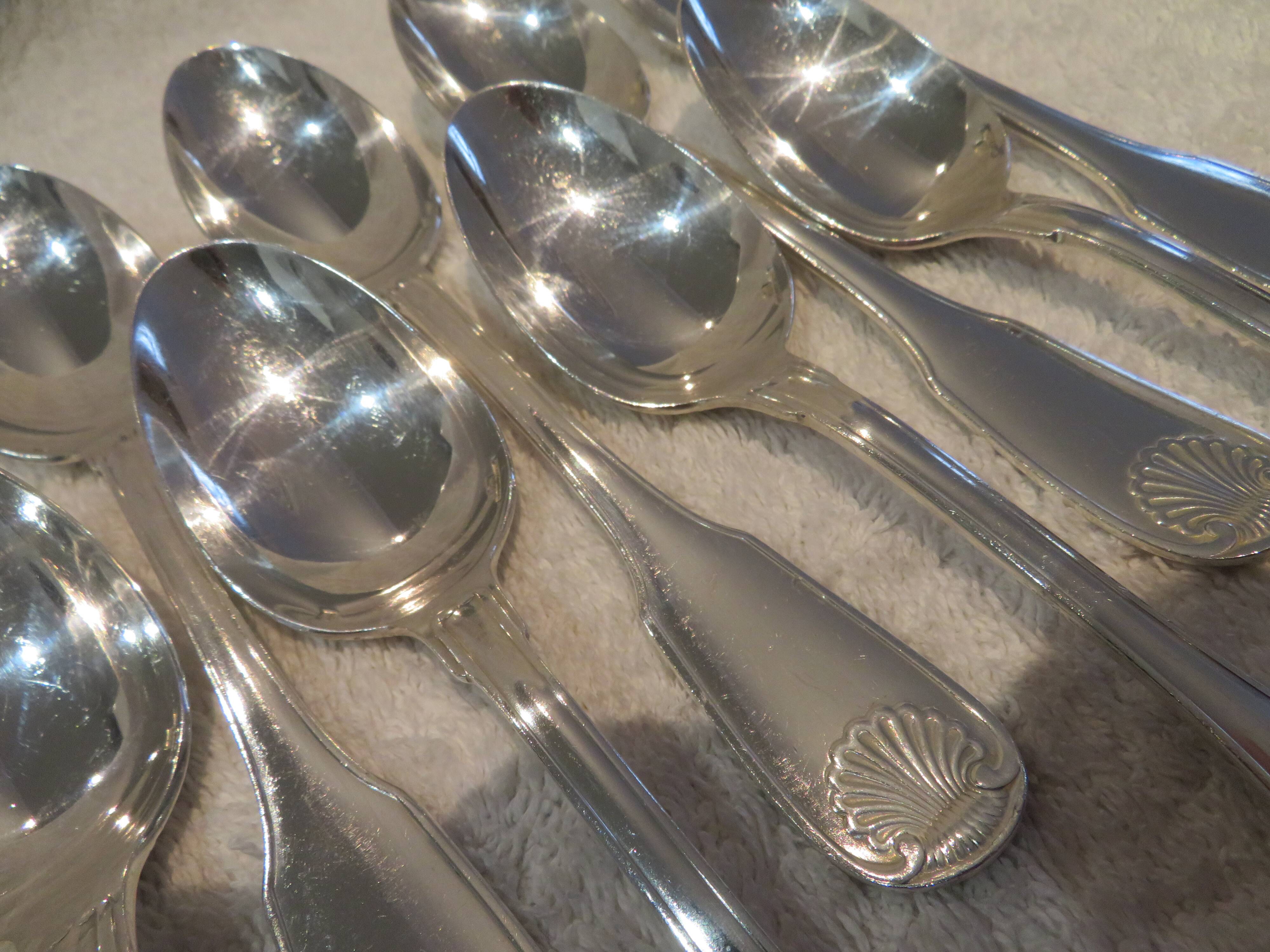 11 silver-plated dessert spoons by Christofle Vendome, 17cm
