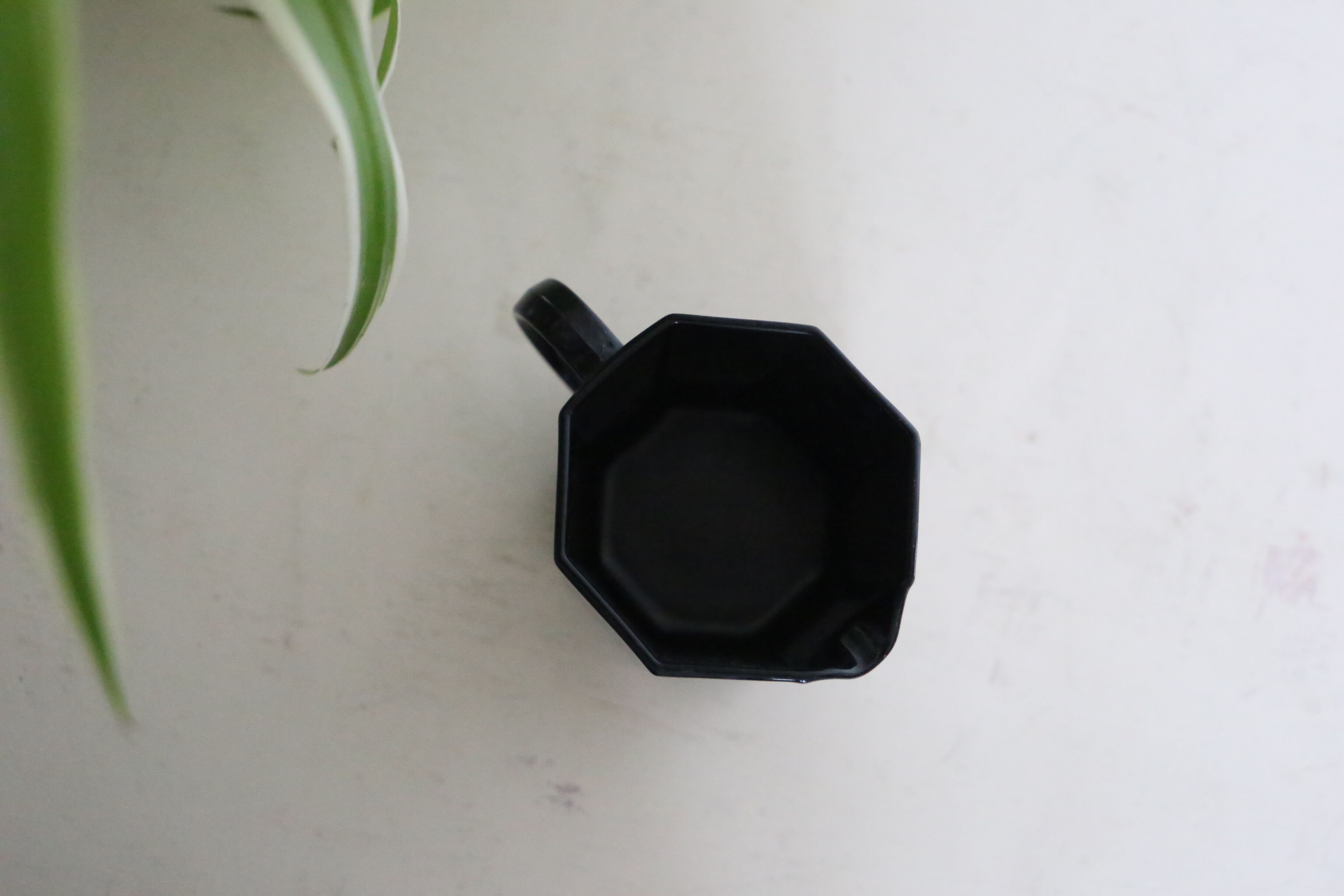 Nice black milk pot, Arcoroc, OCTIME series, 1980, vintage French
