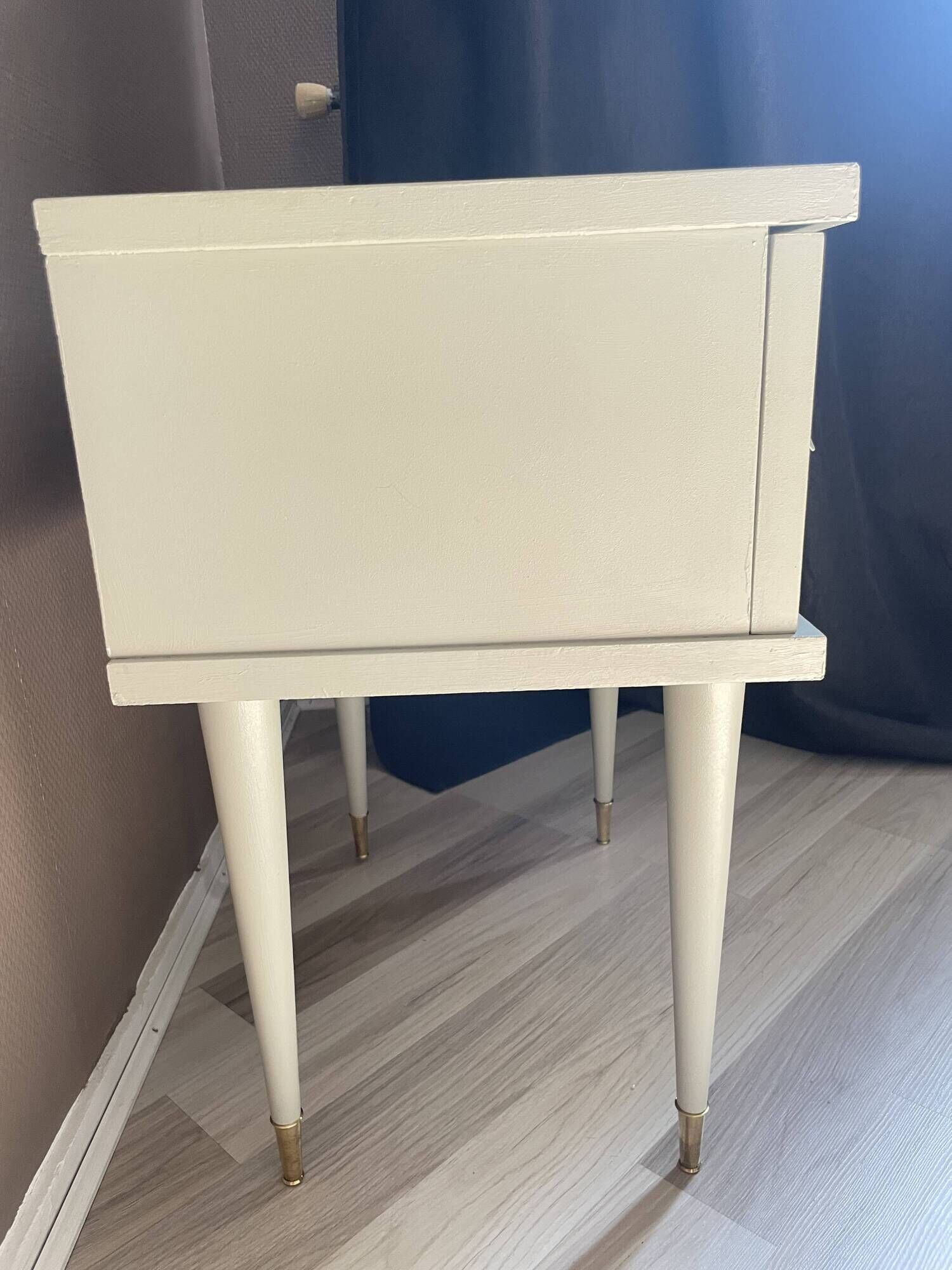 Table de chevet