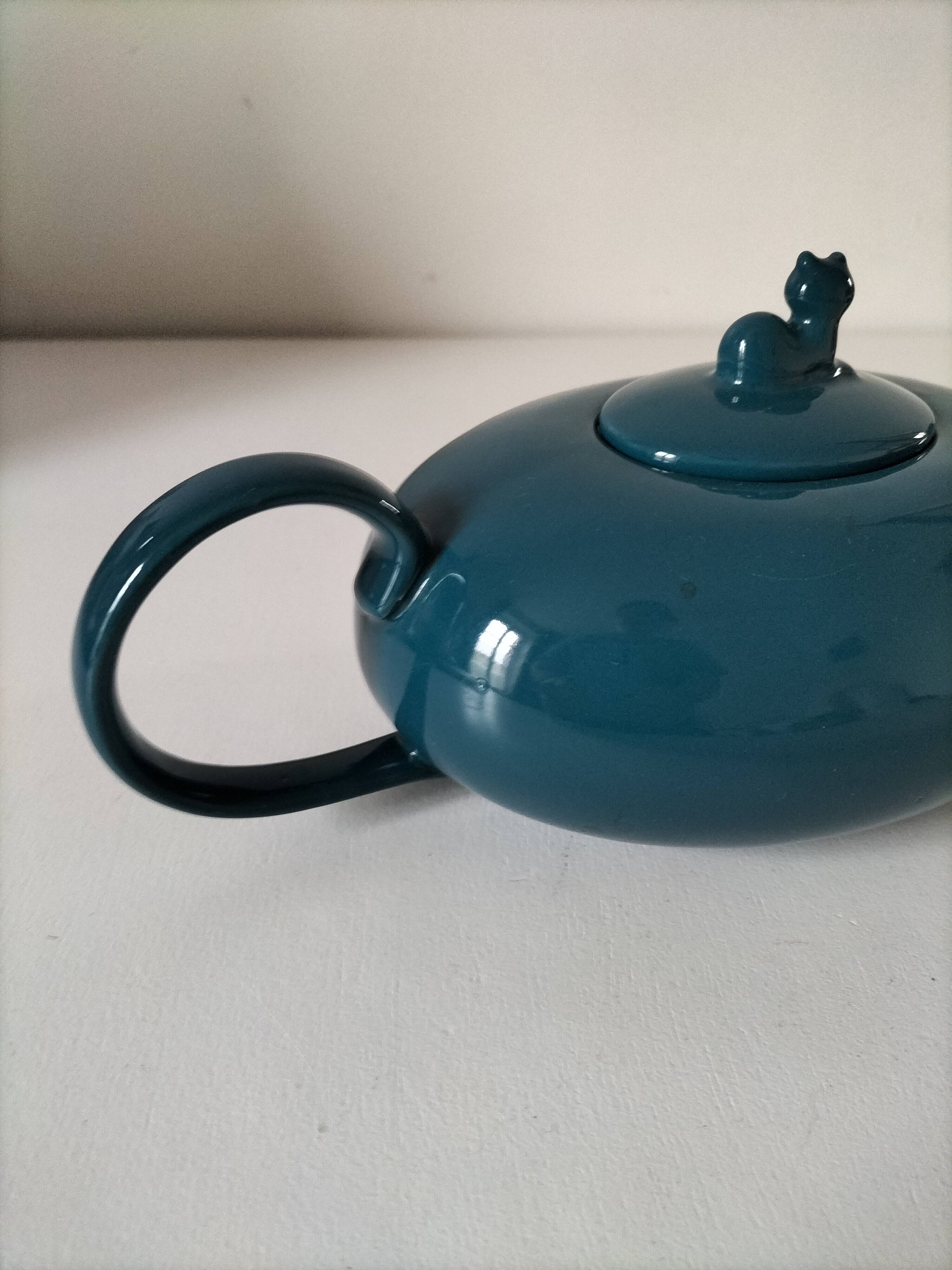 Vintage design teapot – cat model – duck blue glazed ceramic