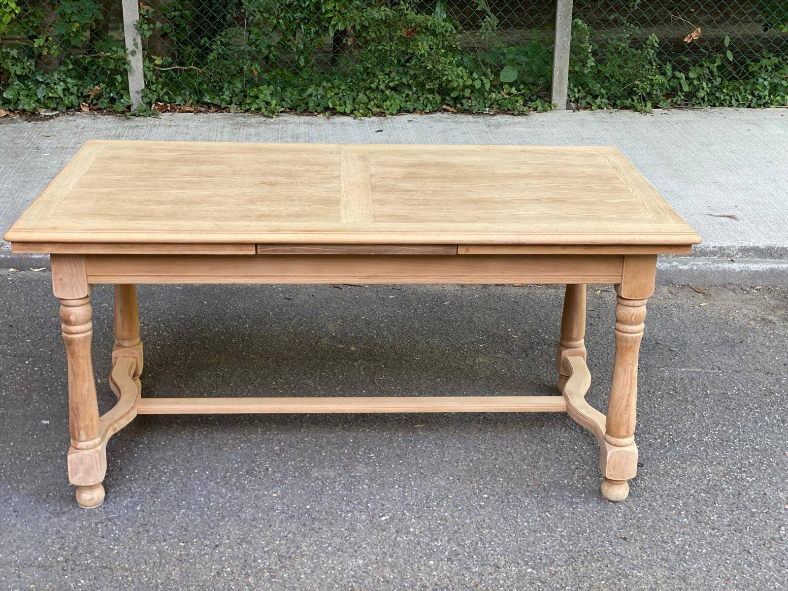 Table à manger de ferme extensible rénovée en chêne brut 270cm XXème