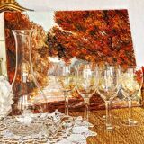 Ensemble carafe et verres à vin en verre ciselé