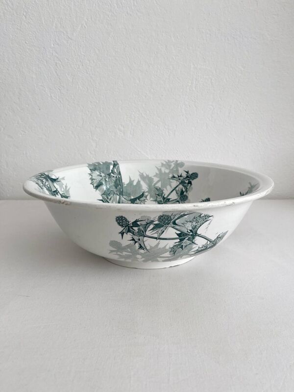 Vasque de toilette ancienne en terre de fer « Chardon » Creil et Montereau