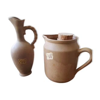 Jug and carafe in old stoneware