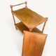 Desserte roulante vintage en bois tourné avec plateau amovible