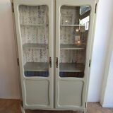 Armoire vitrée