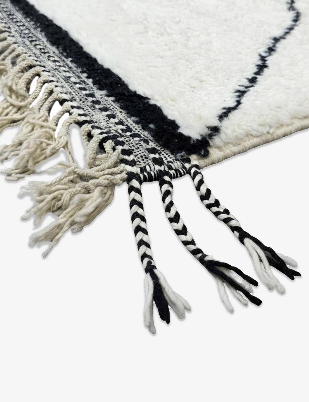 Beni Ouarain rug - 360 x 264 cm