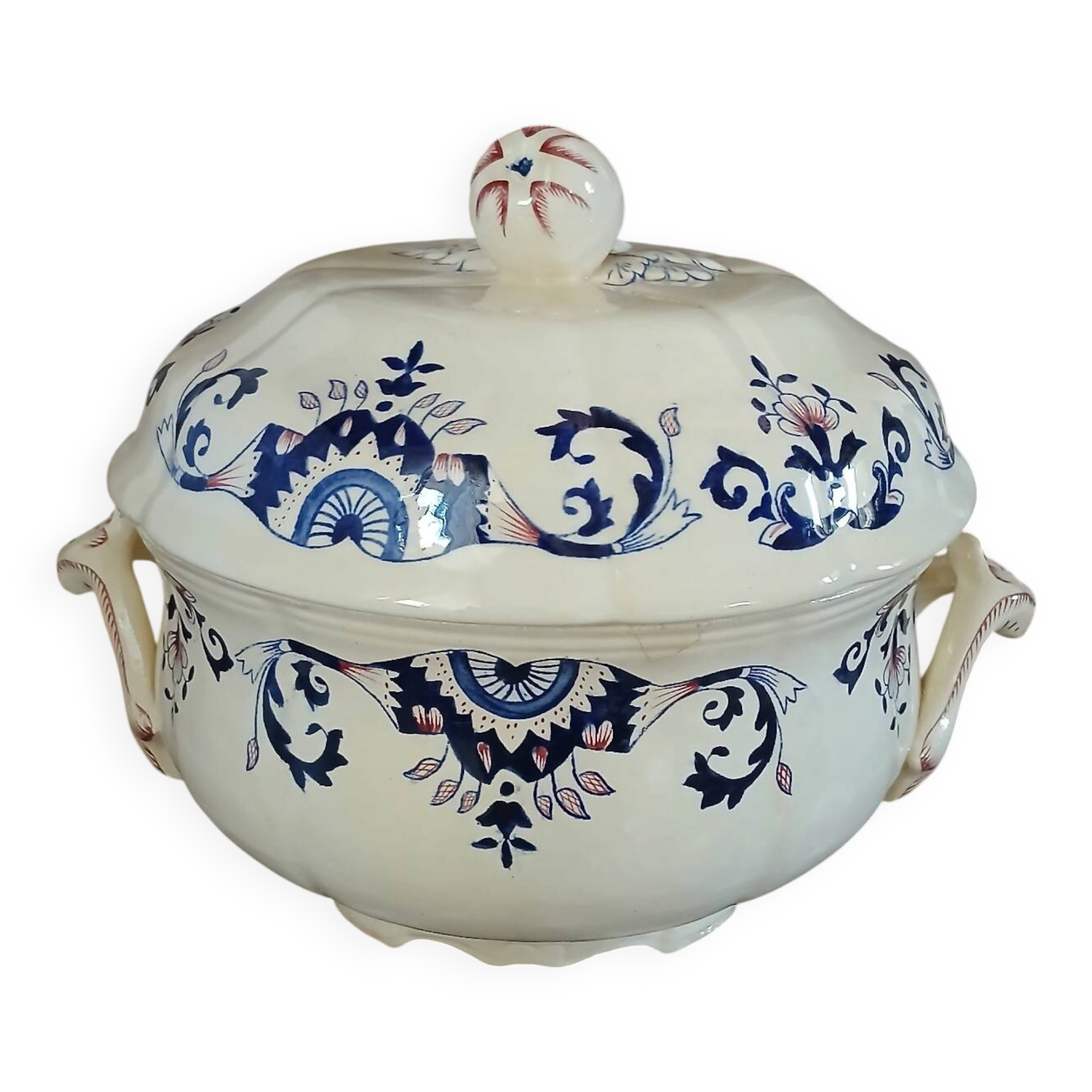 Large soup tureen in Longchamp ironstone