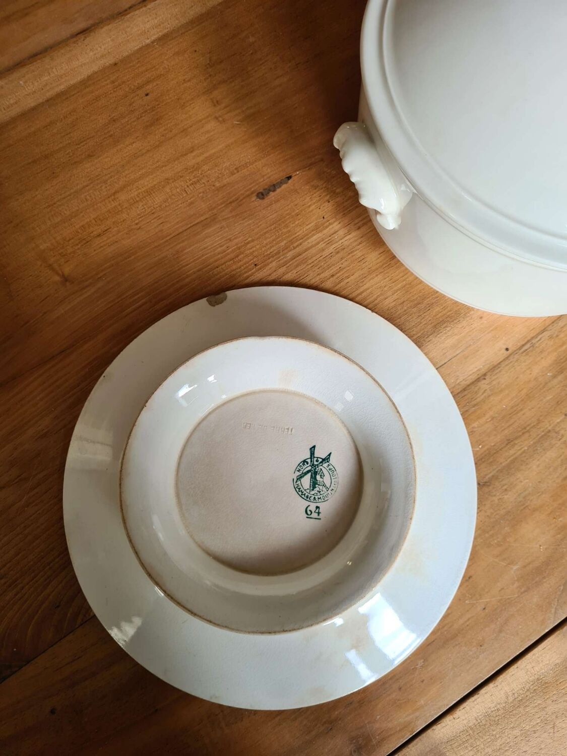 Piedouche plate Terre de fer