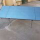Table formica bleu