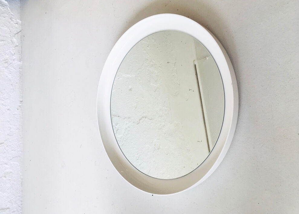 Miroir rond à cadre en plastique, années 1970