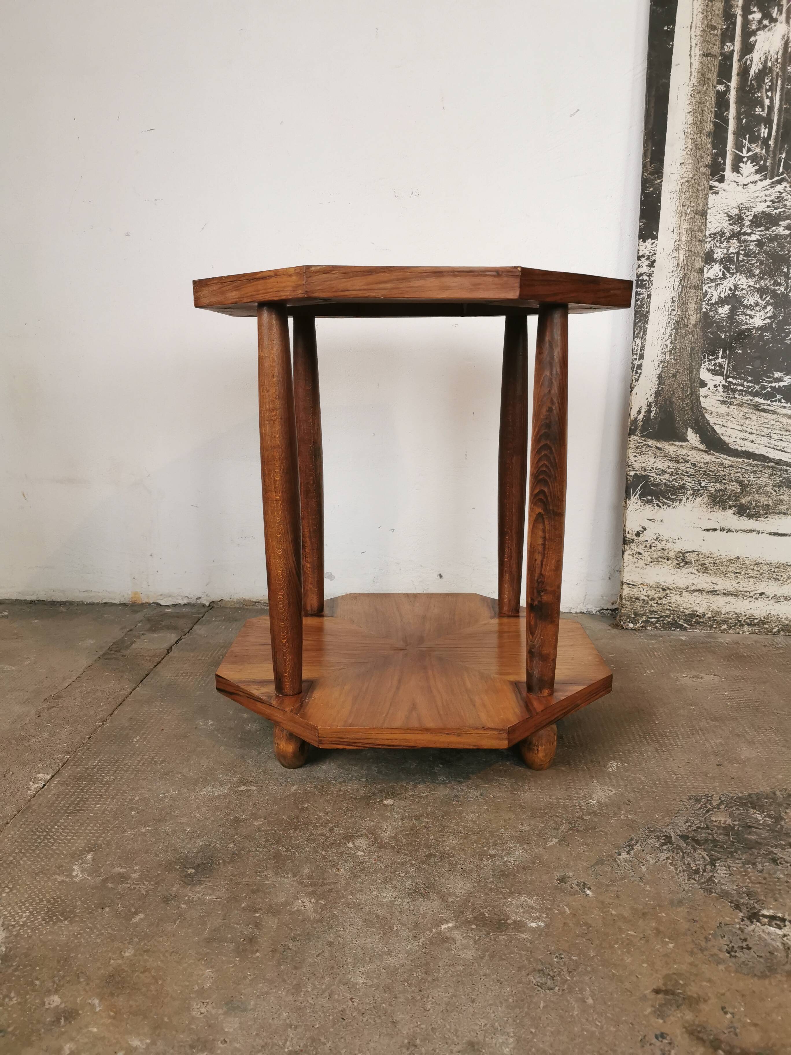 Art deco style serving table in walnut veneer
