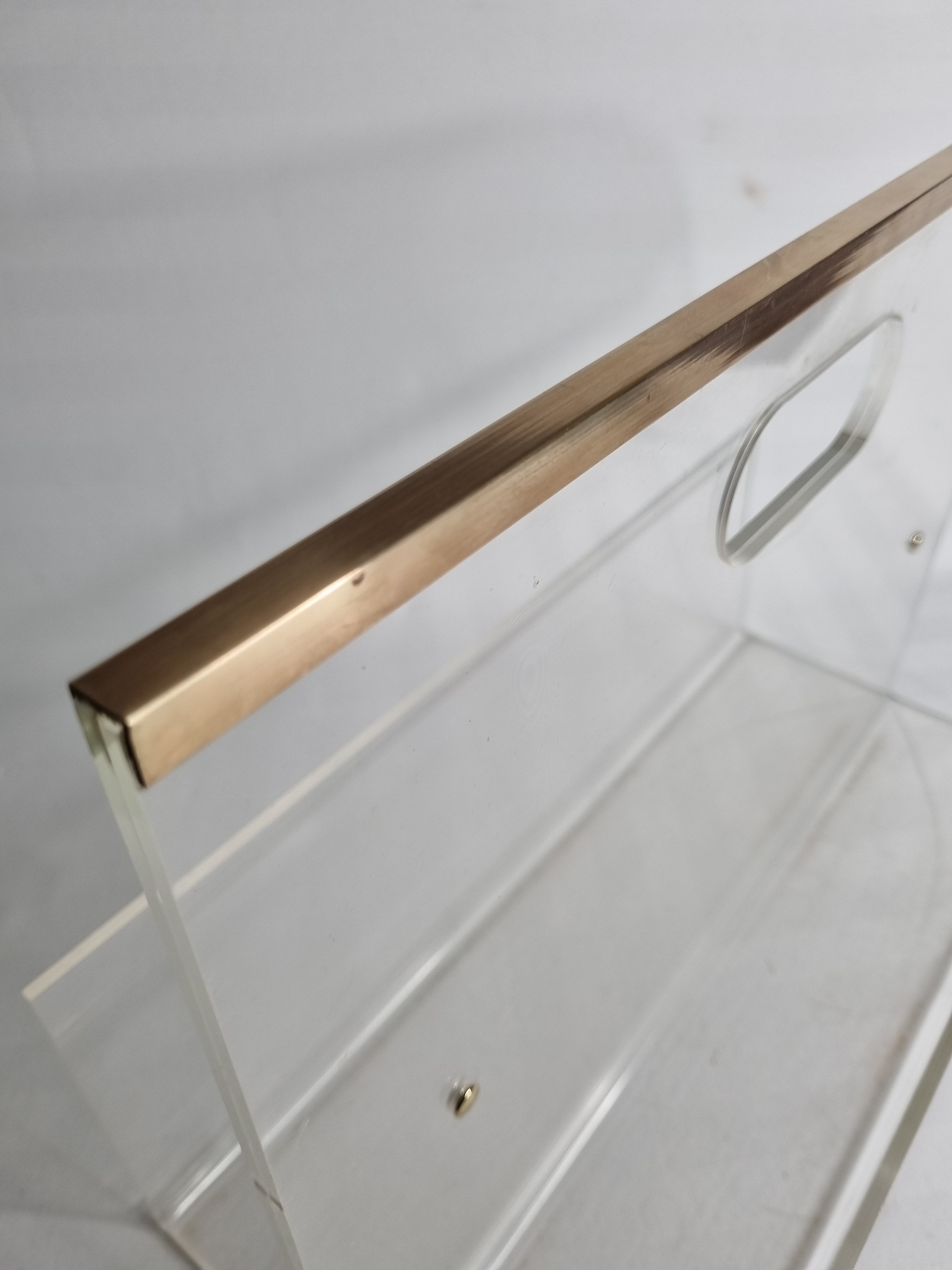 Magazine holder in plexiglass and vintage brass David Lange