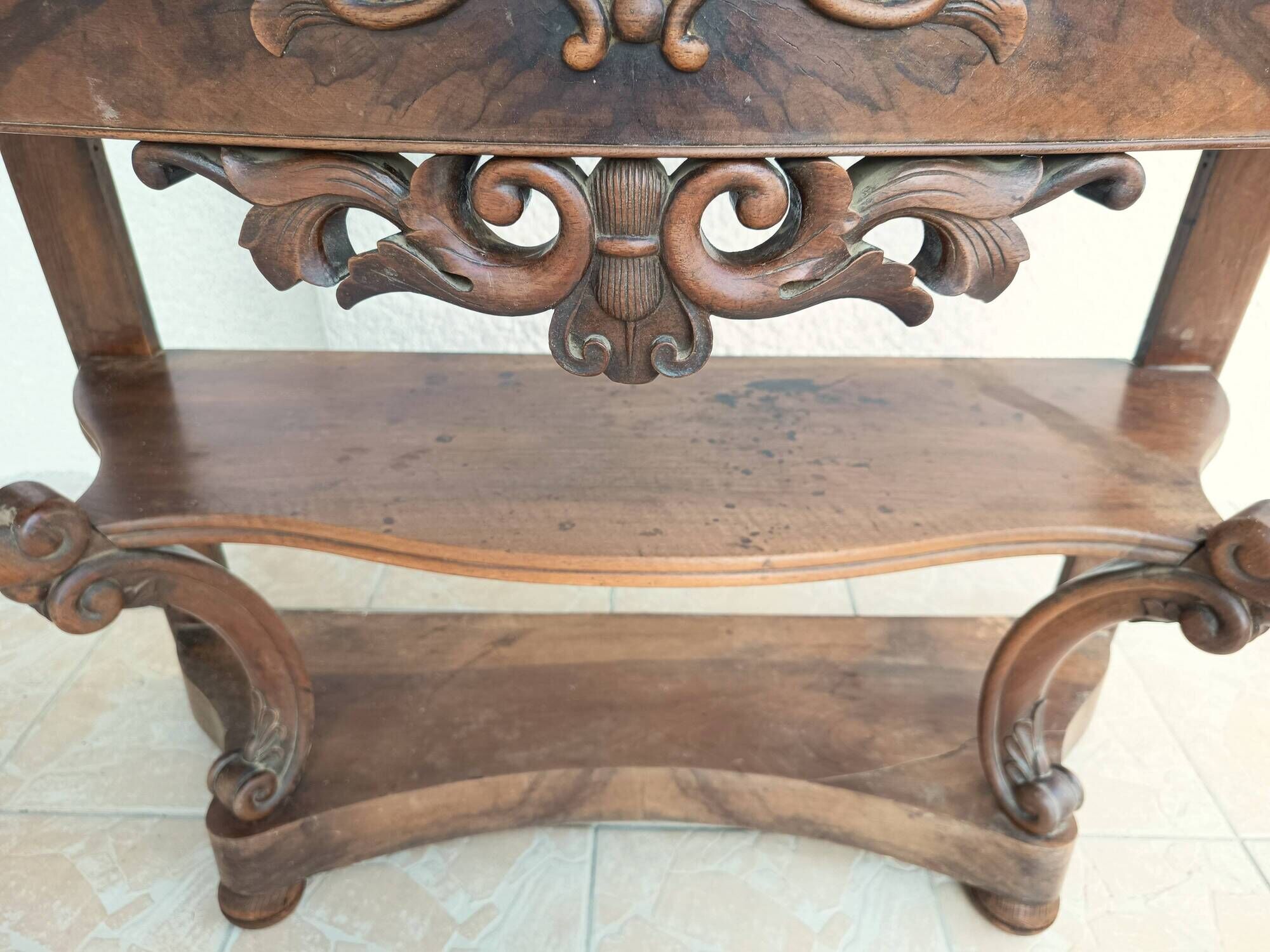 Console from the Napoleonic III era in walnut.