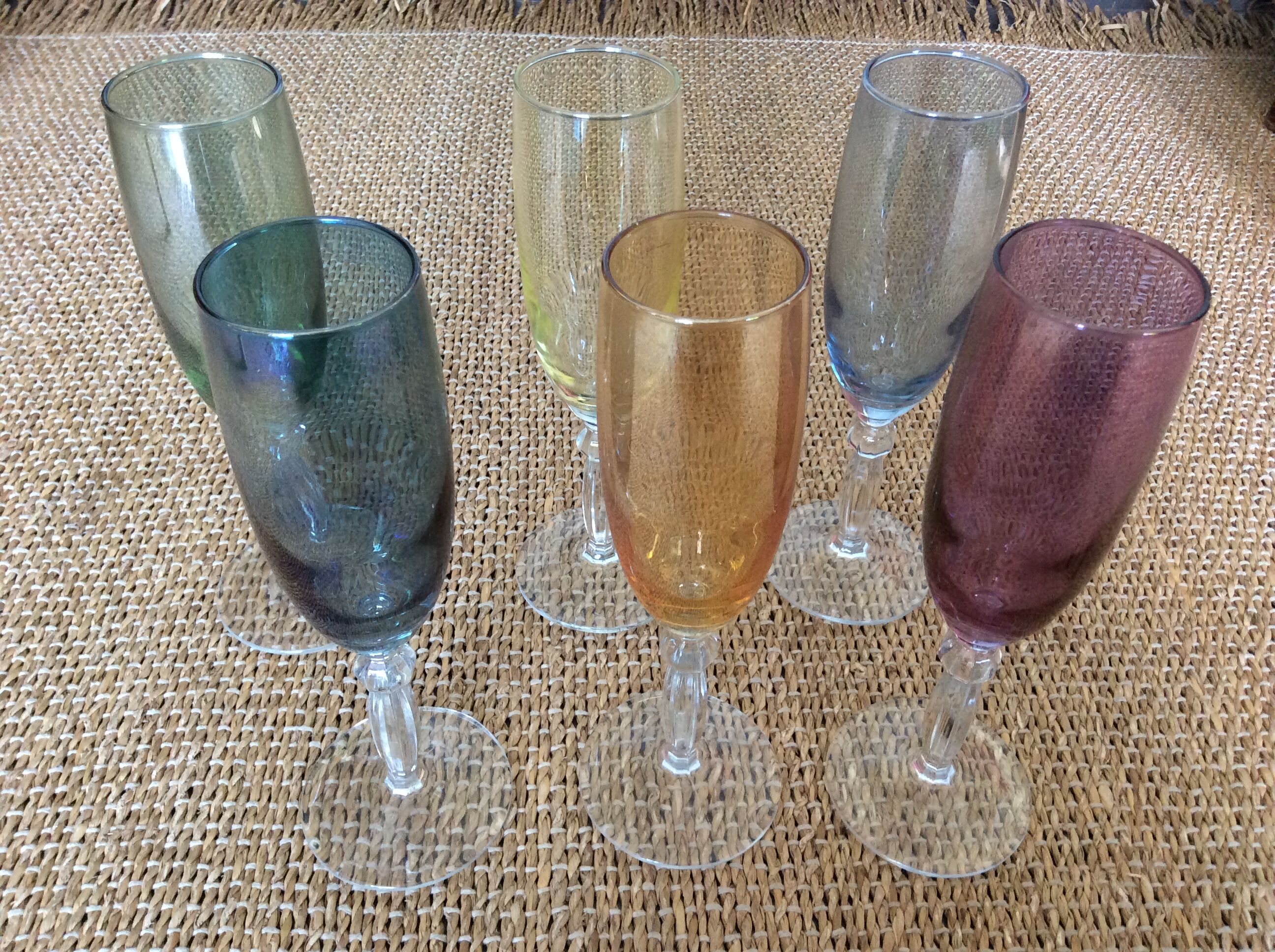 6 champagne flutes