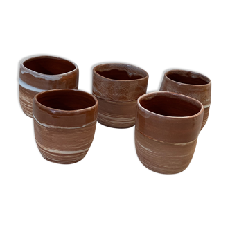 Set of 5 ceramic cups