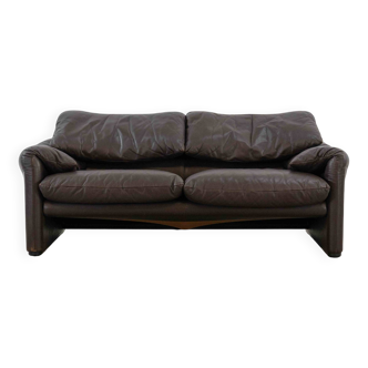 Cassina Maralunga 2-Seat Sofa in brown Leather by Vico Magistretti