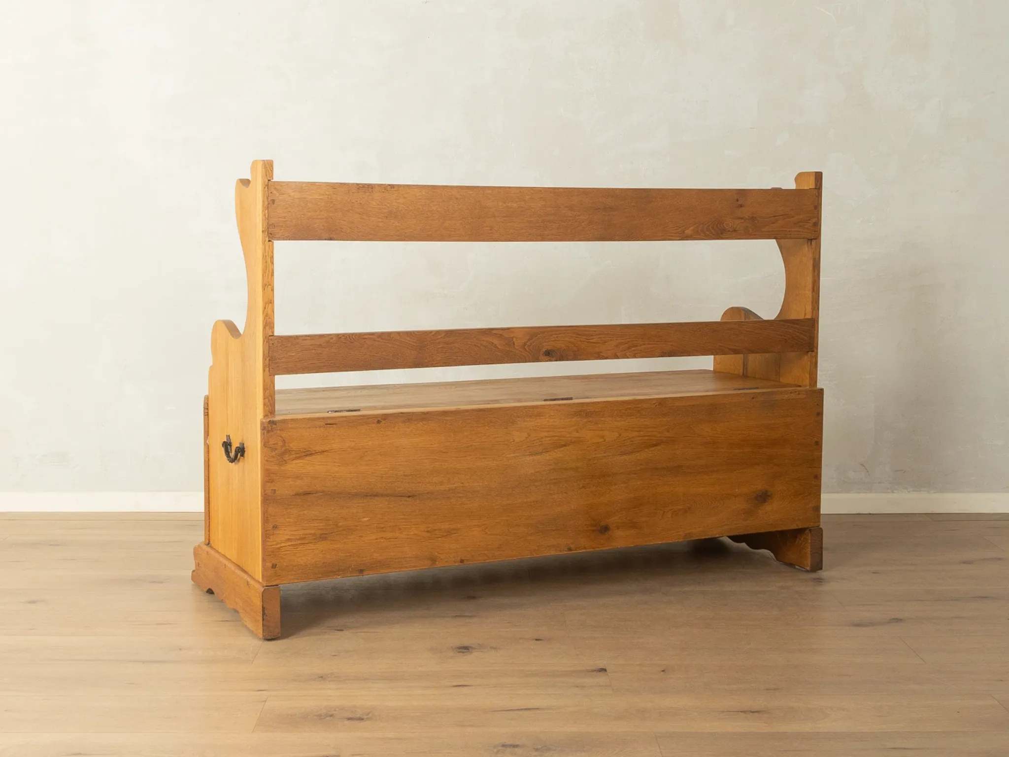 Banc coffre ancien vers 1900, en chêne massif, fait à la main