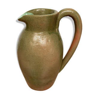 Ceramic jug