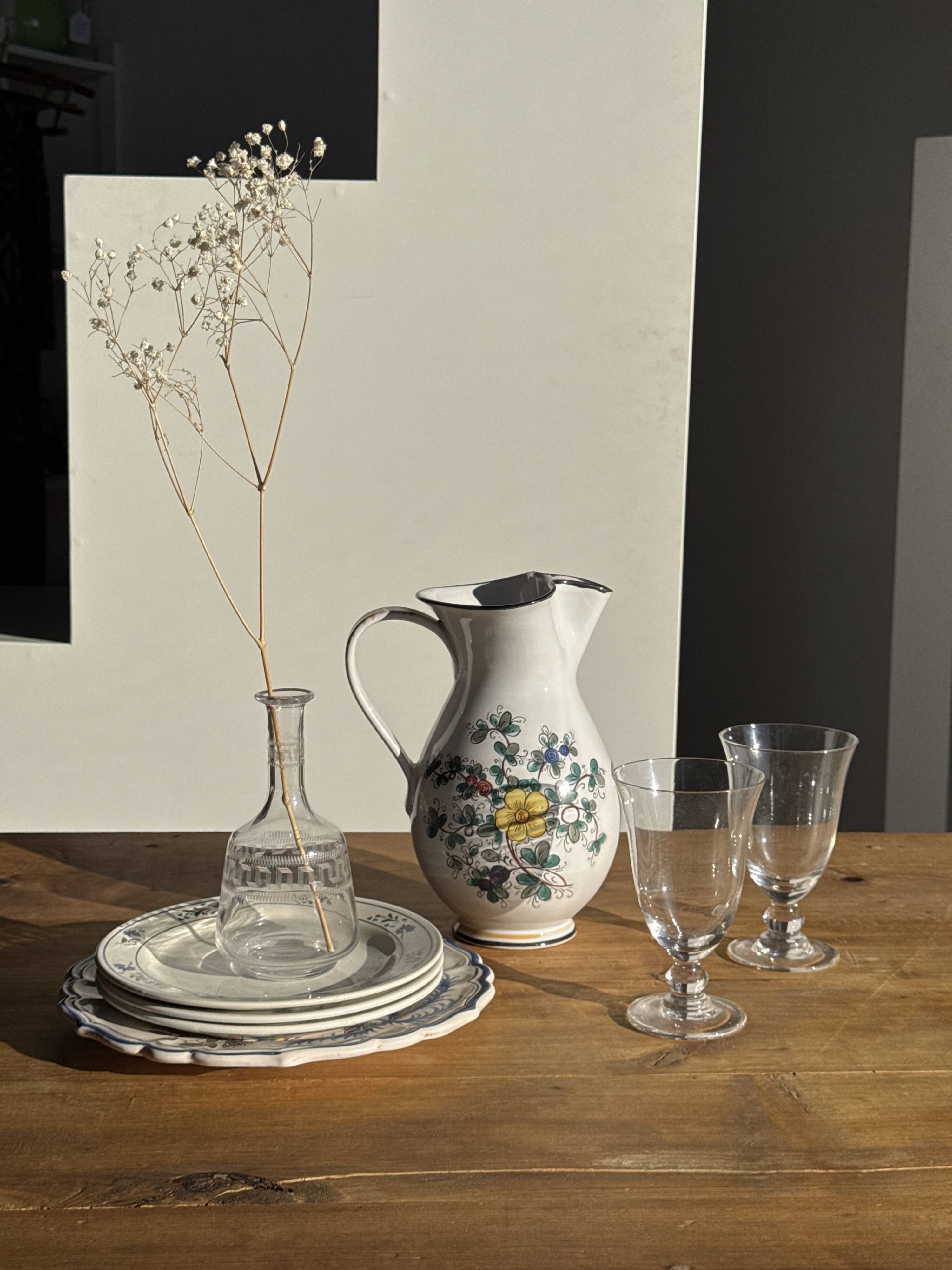 Large ceramic flower bouquet jug H23