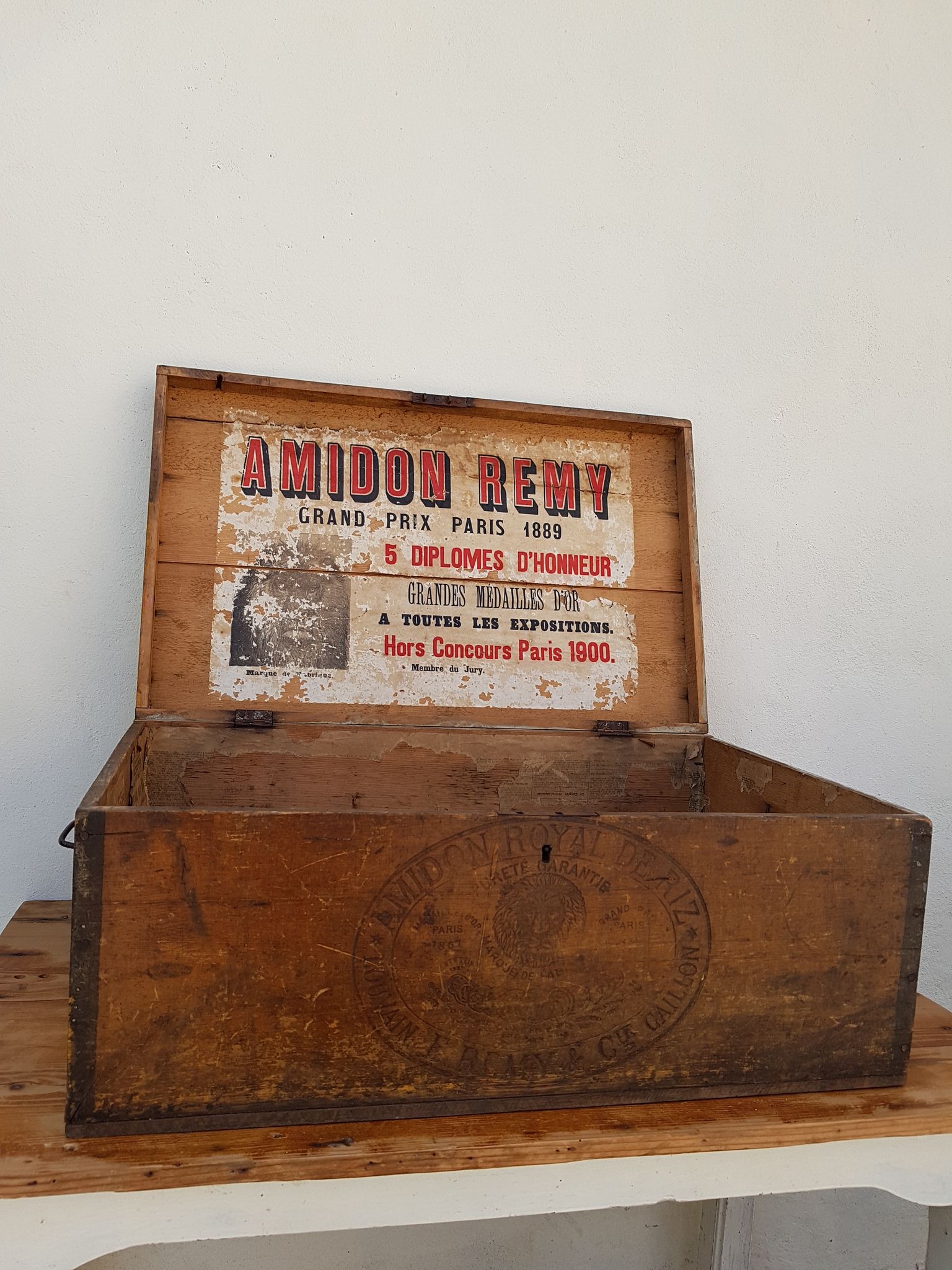 Wooden box