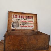 Wooden box
