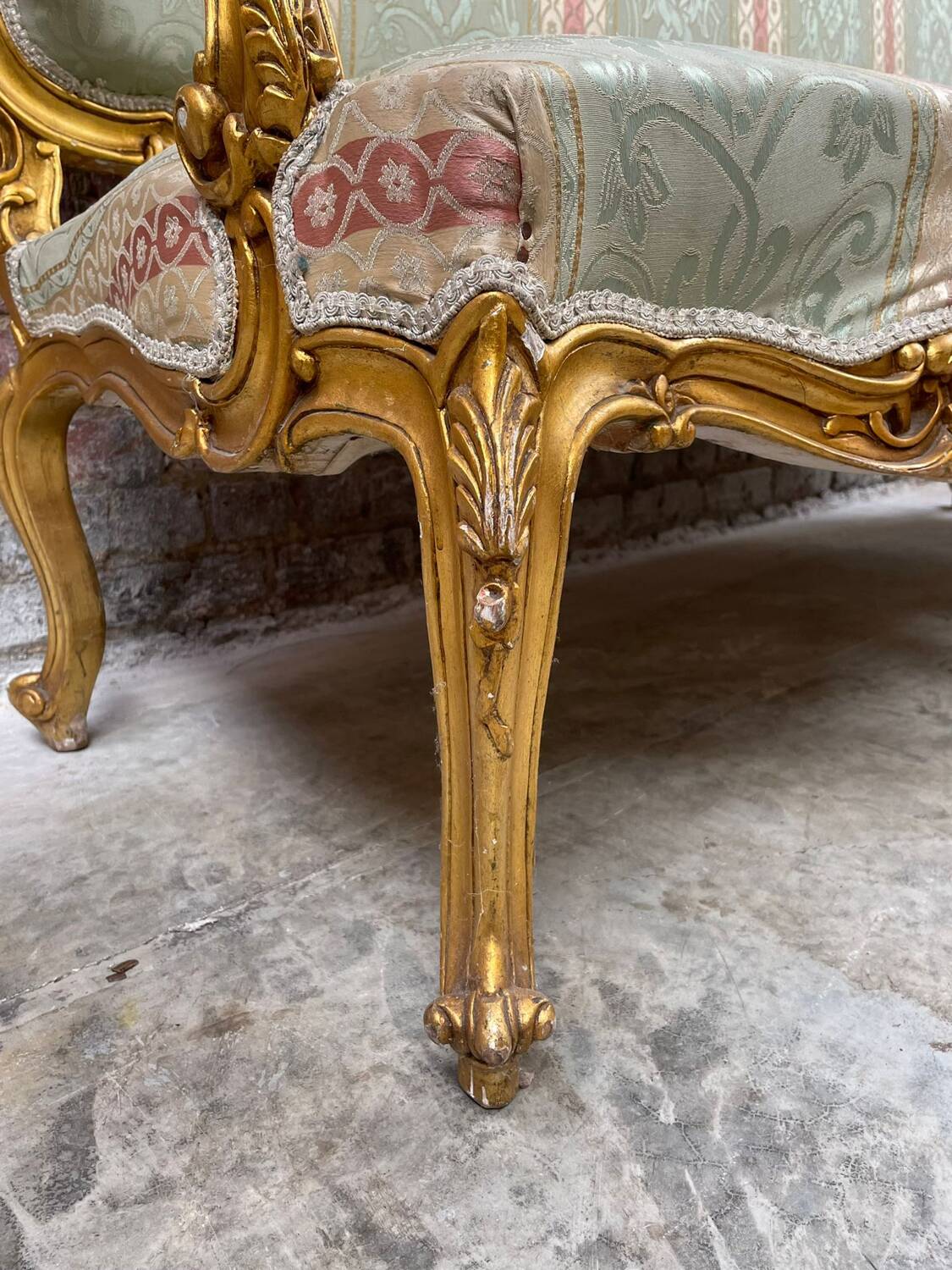 Antique Louis XV Style Gilded Sofa with Gobelin Upholstery