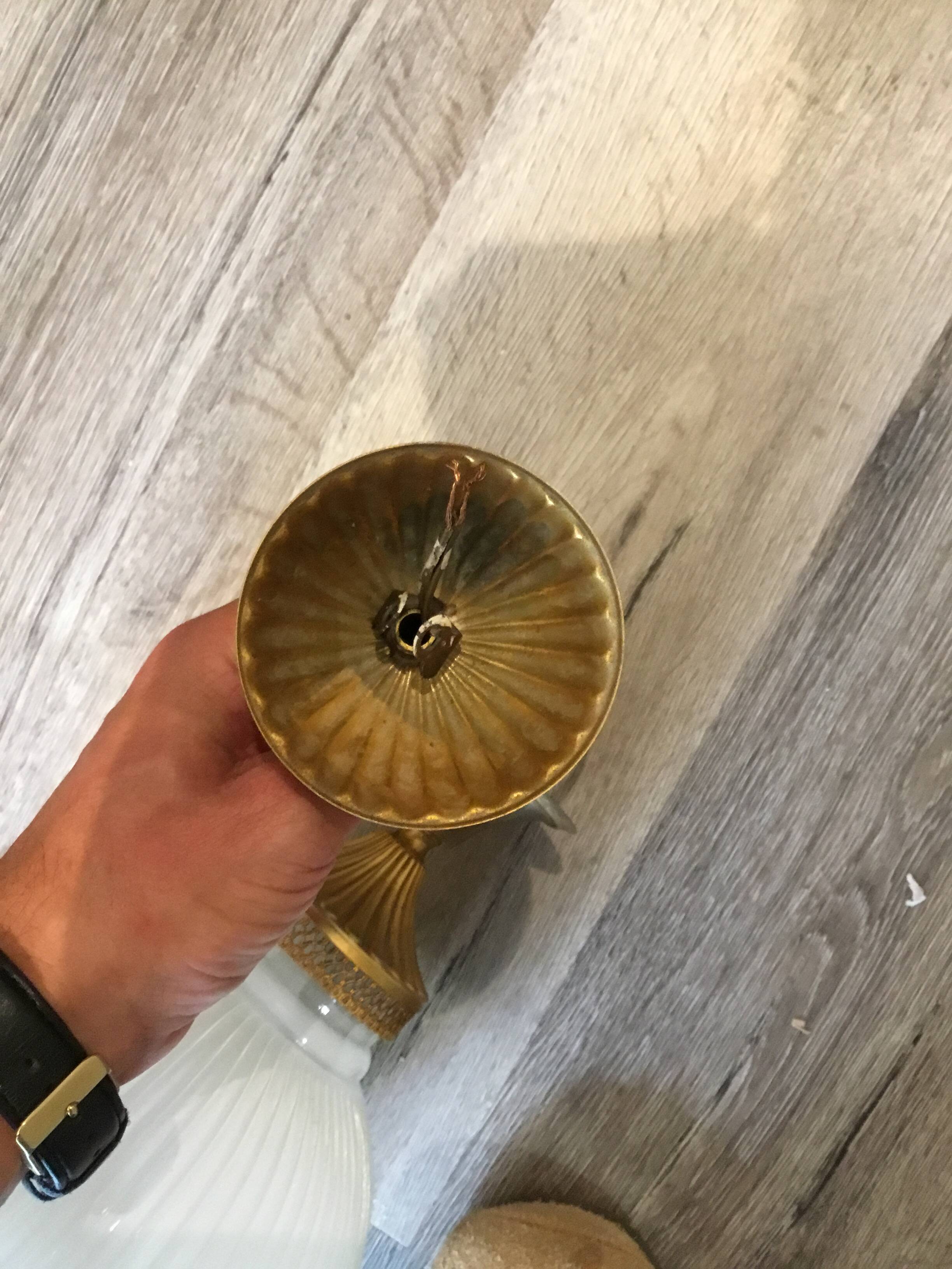 Suspension globe opal glass and brass