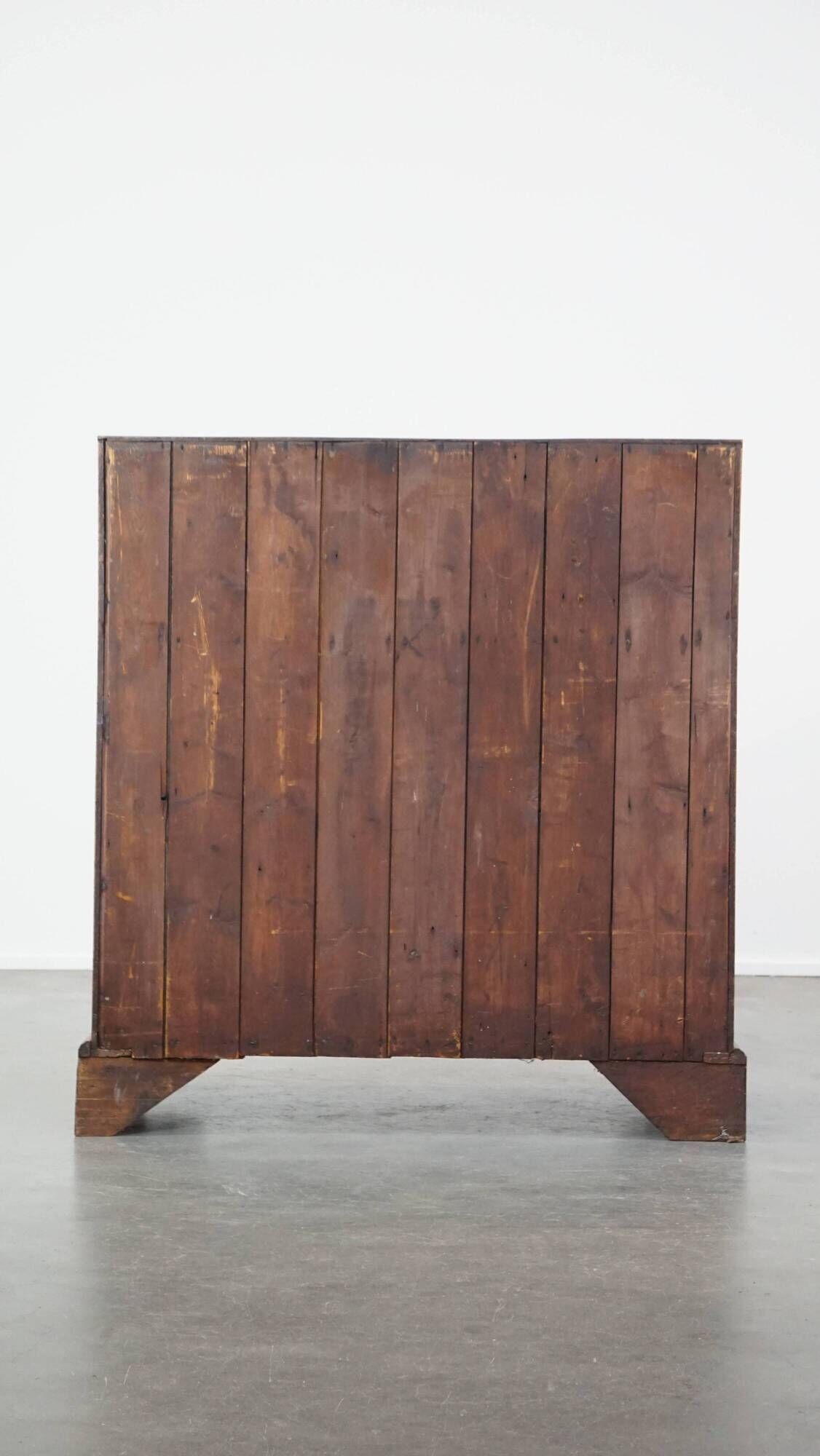 Large antique English oak secretaire from the 18th century