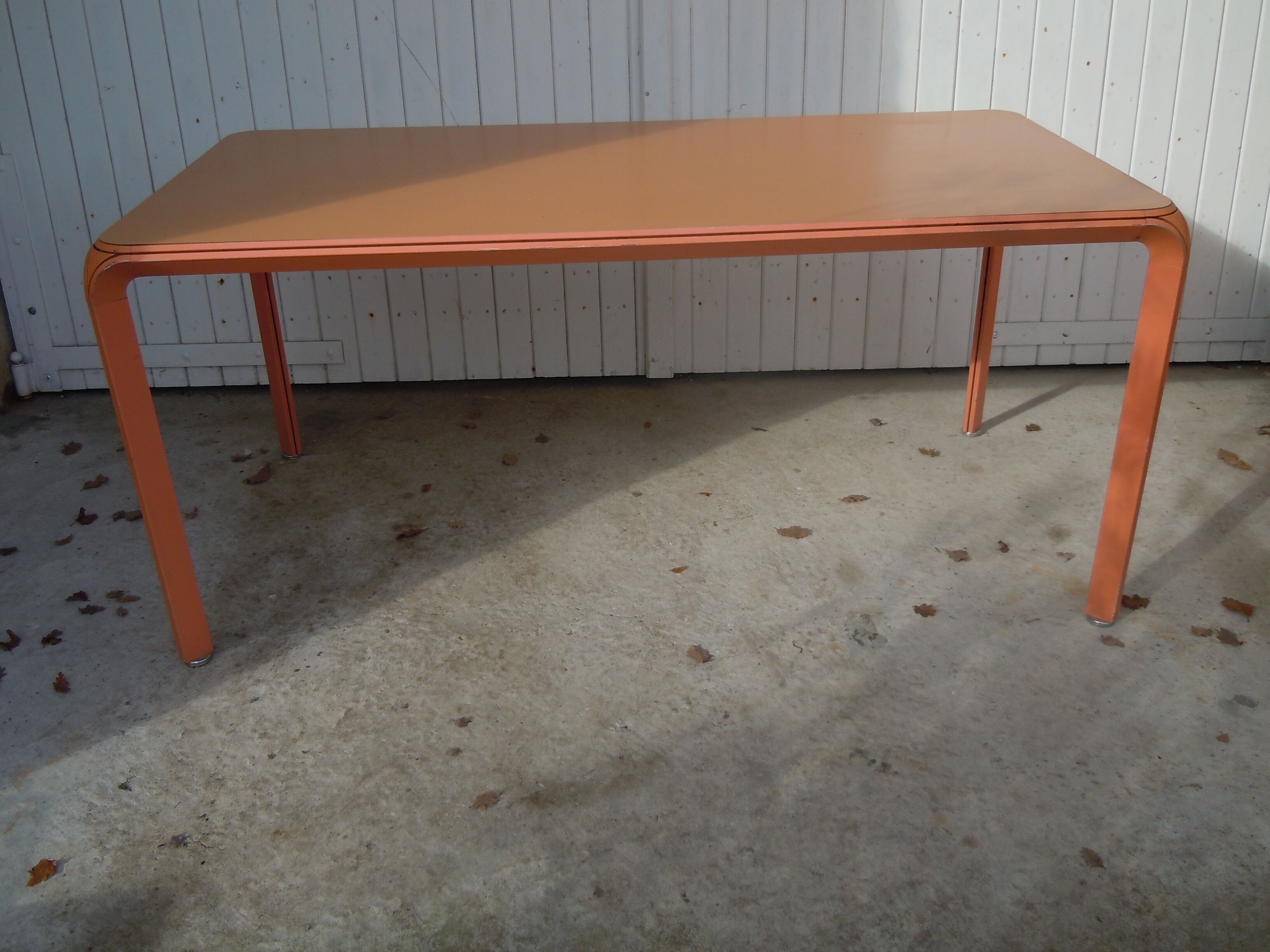 Dassas Pierre Paulin lar table vintage design 1973