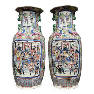 Paire de grands vases en porcelaine et émaux de la famille rose, chine, canton vers 1900