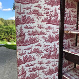 Armoire bretonne ancienne en chêne sculpté