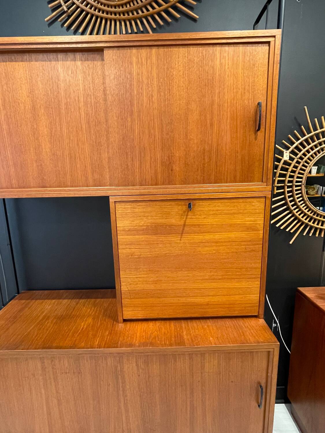 Teak bookcase 1970