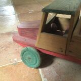 Camion jouet ancien en bois