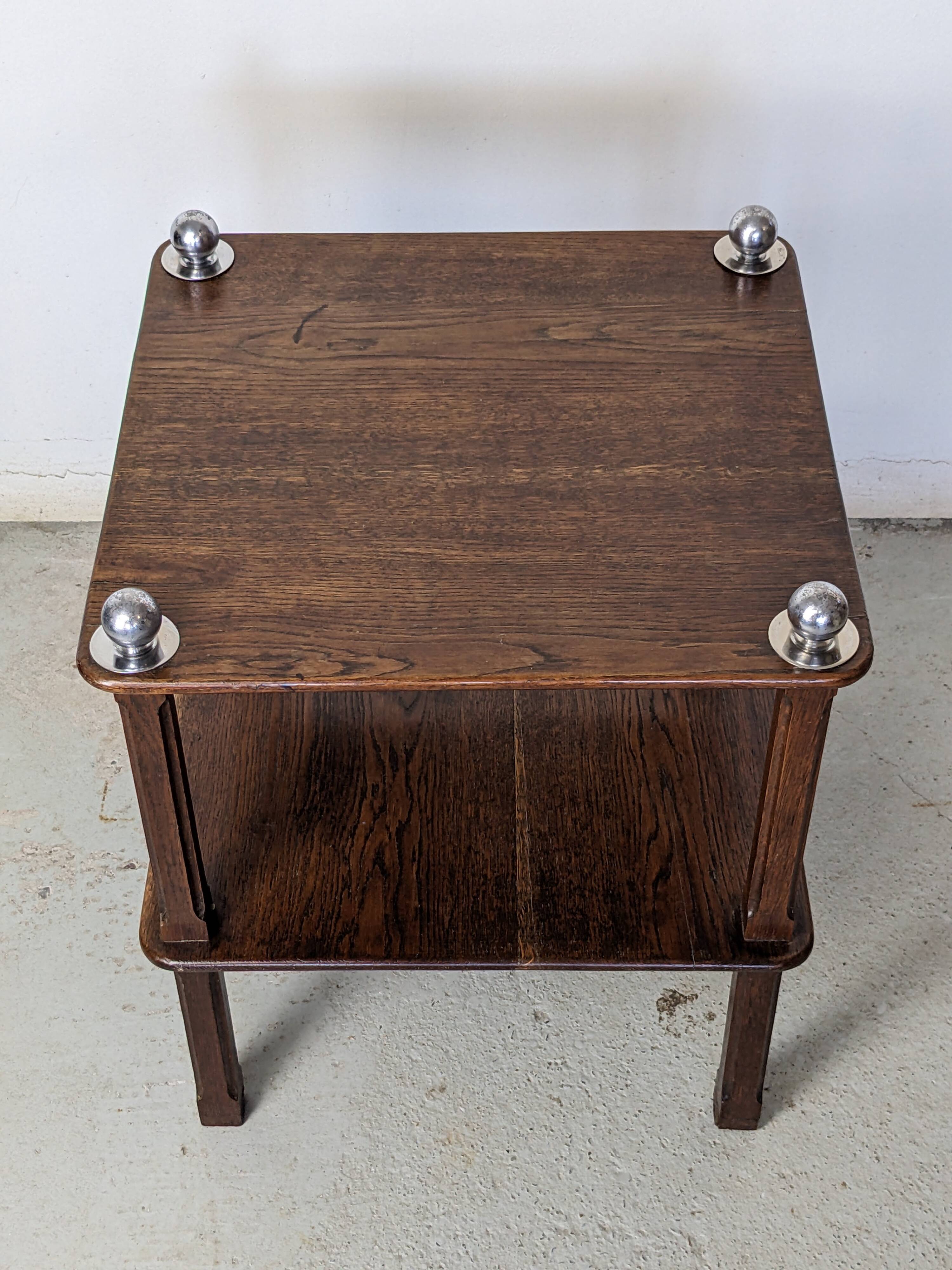 Art Deco oak side table - 1930s