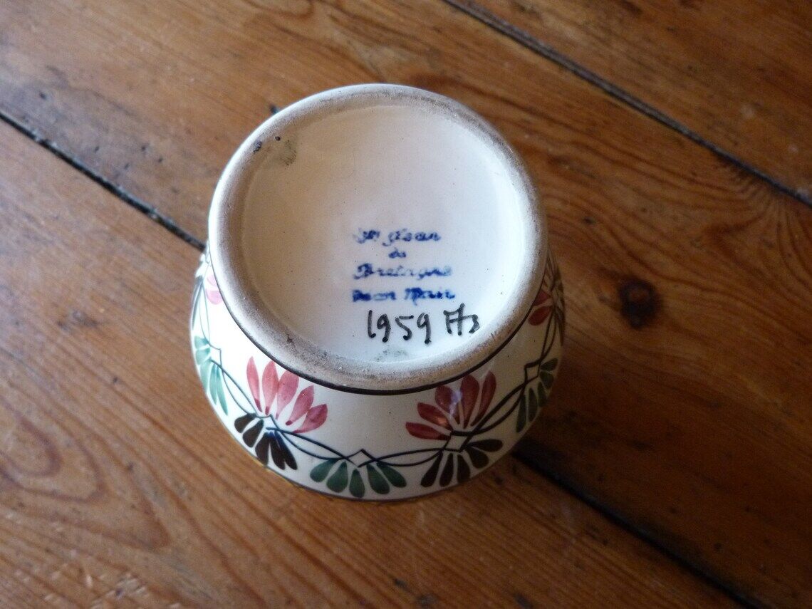 Vase vintage breton St Jean De Bretagne faience