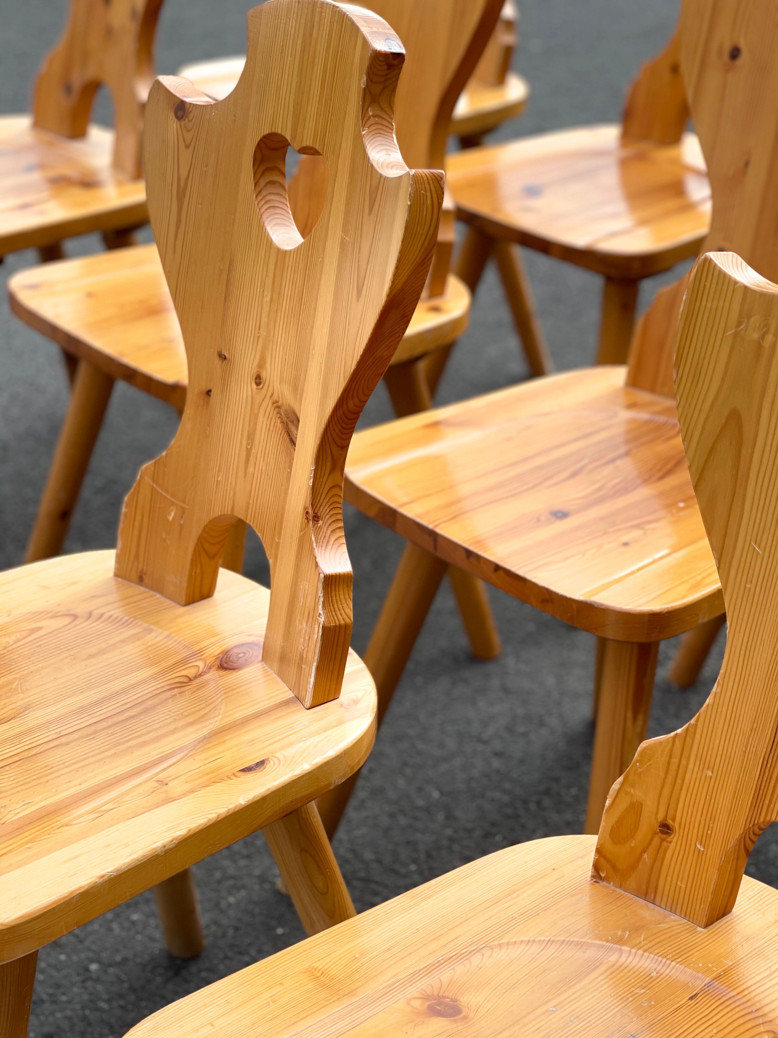 Lot 12 Vintage Mountain chairs 1993'