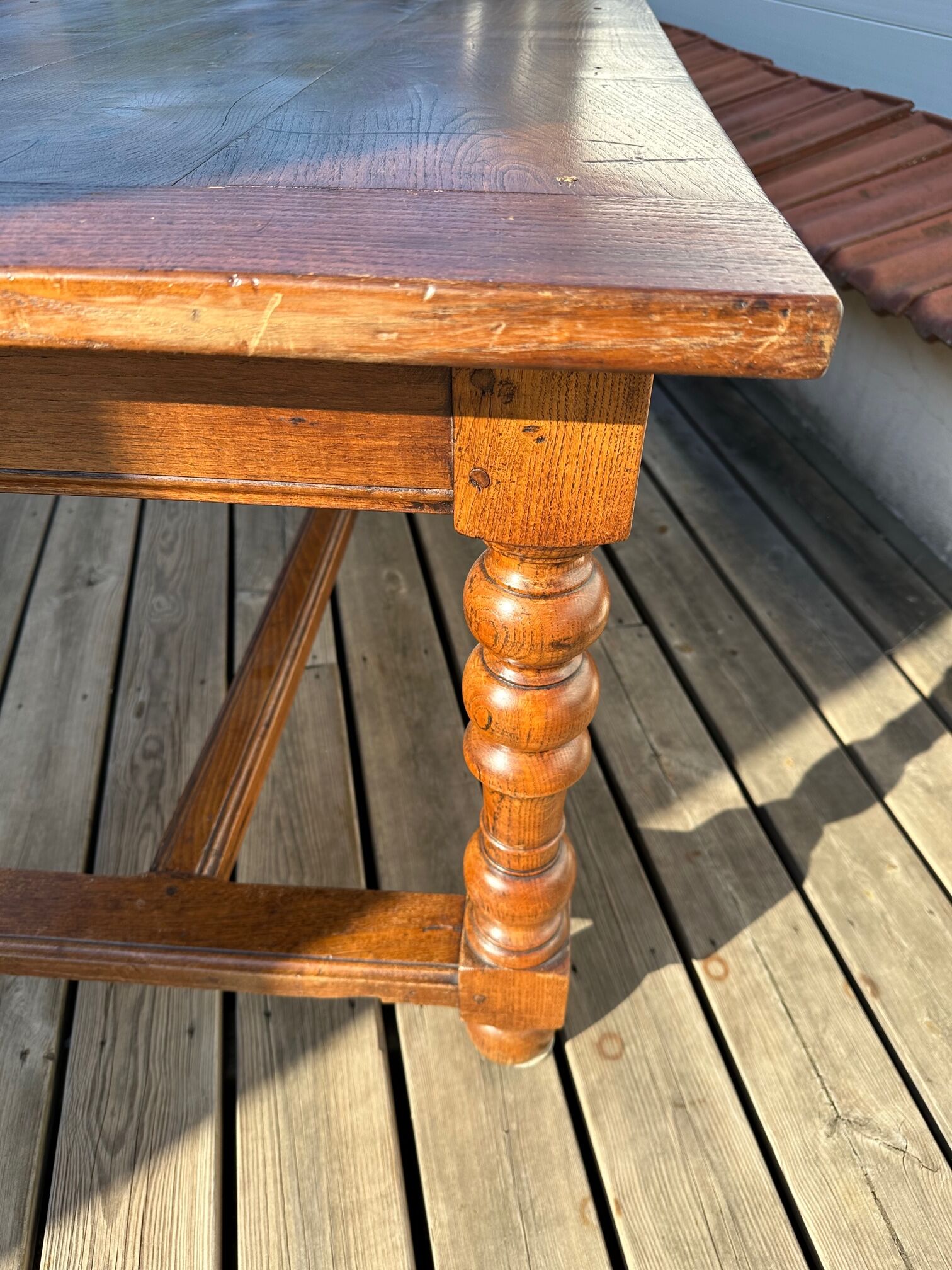 Farmhouse table