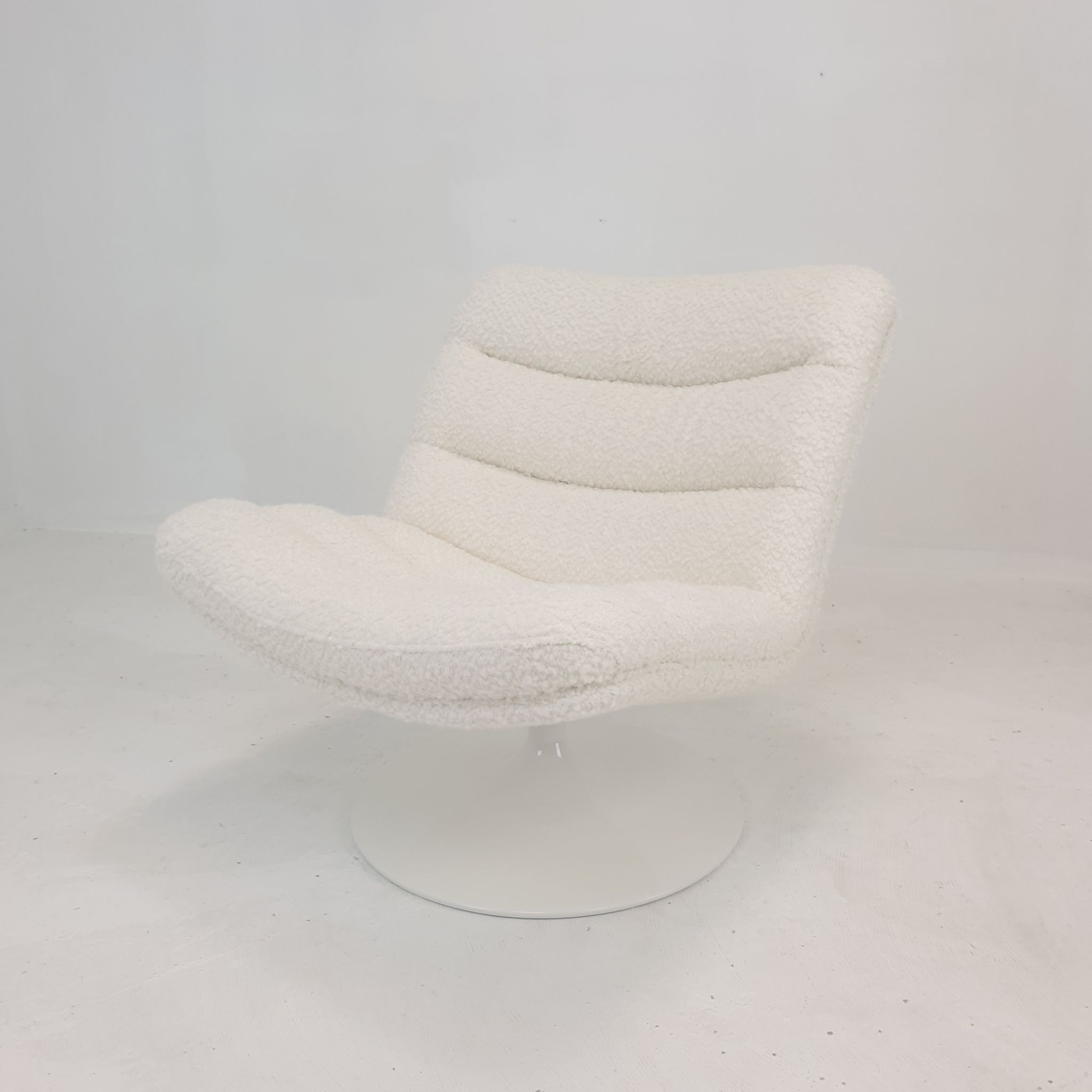 Mid Century 975 Lounge Chair by Geoffrey Harcourt for Artifort, 1960's