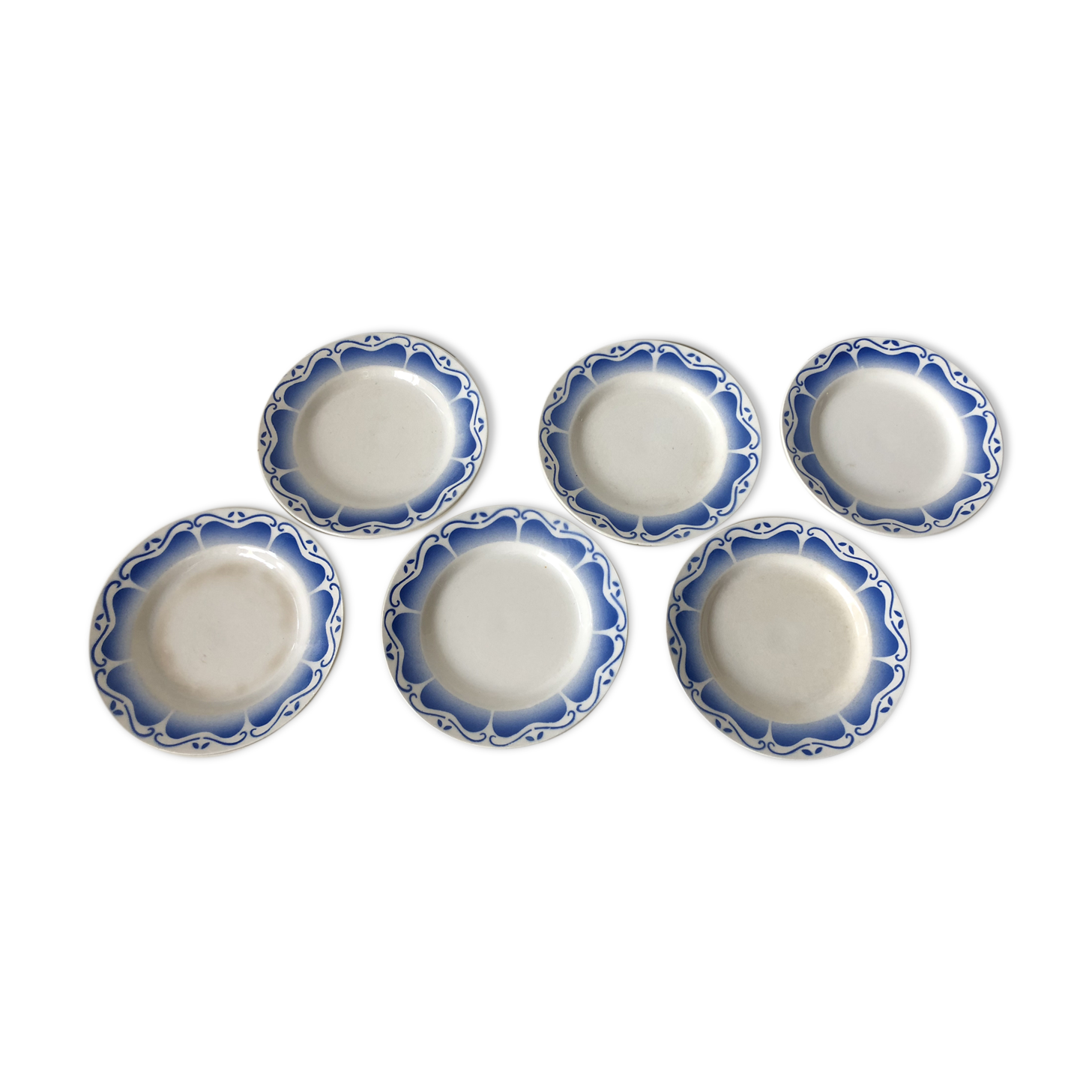 Set of 6 vintage dessert plates