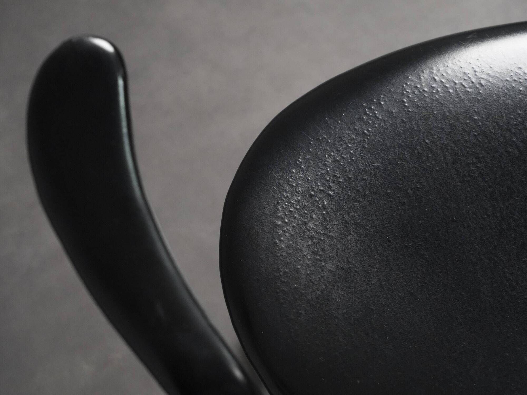 First edition Arne Jacobsen model 3217 office chair for Fritz Hansen, Denmark, 1950s