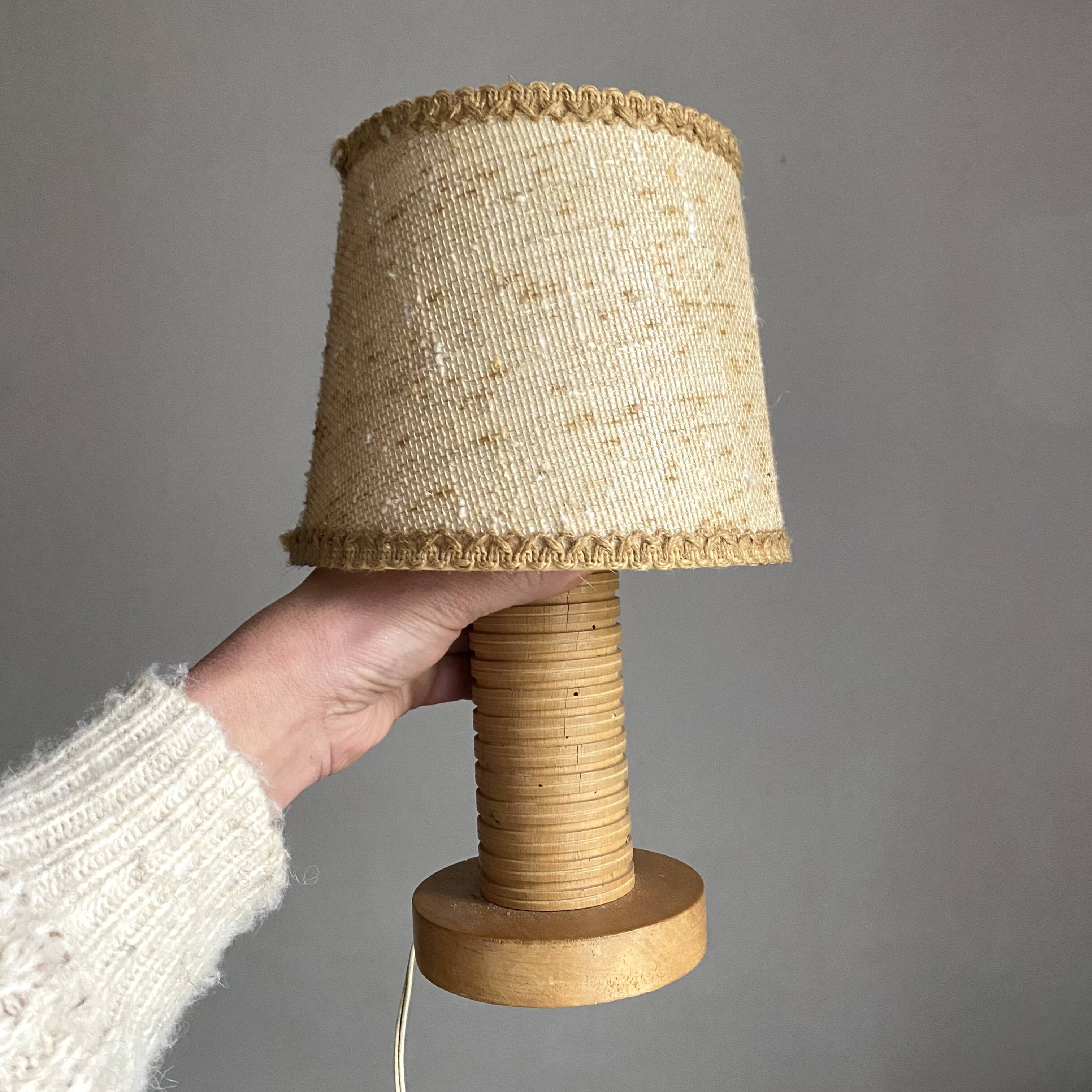 Vintage lamp with turned wooden base 30cm