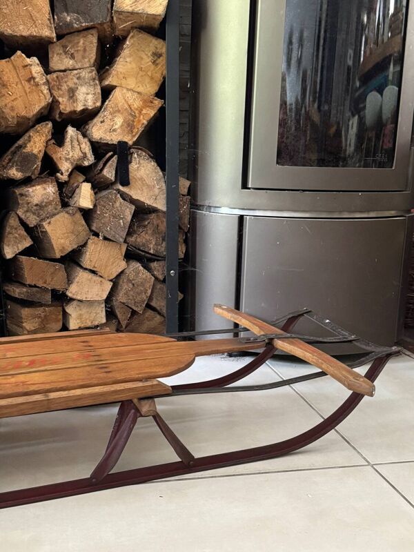 Ancienne luge américaine en bois vintage